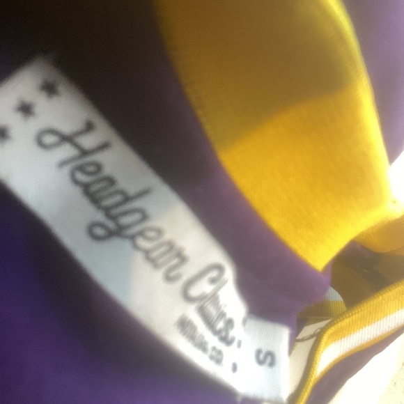 Kobe Bryant tha Man at Tha throne right under M.JONE OF THA GREATEST WE’VE SEEN. - Picture 7 of 9